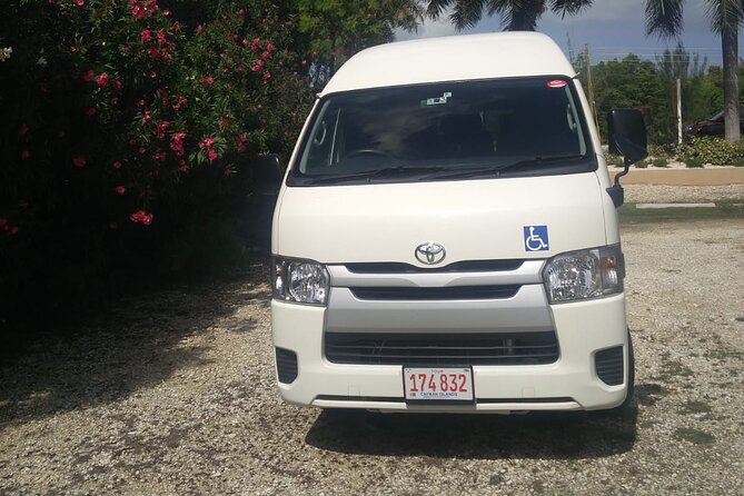 Airport Transfer to West Bay Accommodations (GCM)-Round Trip - The return to the airport