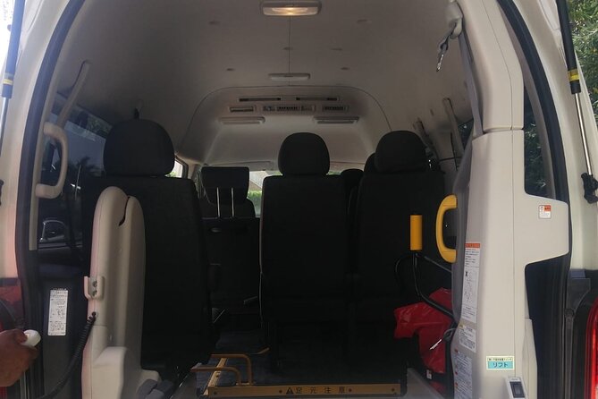 Airport Transfer to West Bay Accommodations (GCM)-Round Trip - Driver service, from a name sign to island stories