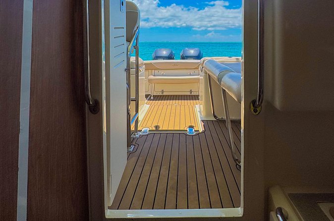Grand Cayman Private Custom Boating Adventure - Rum Point or Kaibo for a meal and beach break