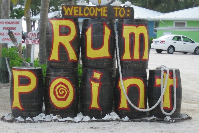 Grand Cayman Private Customized Bus Tour - What your guide contributes to the day