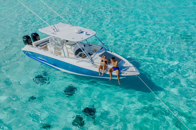 Half-Day Private Stingray City Charter - Grand Cayman - BTC - Starting at Yacht Drive