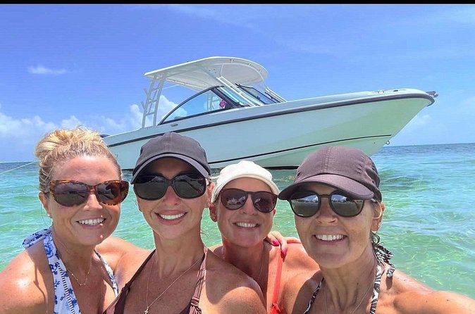 Private Charter for Stingray city - What the $600 price really buys