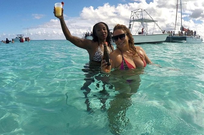 Stingray City Experience Plus Two Snorkeling spots Private Boat - What is included, and what you still need