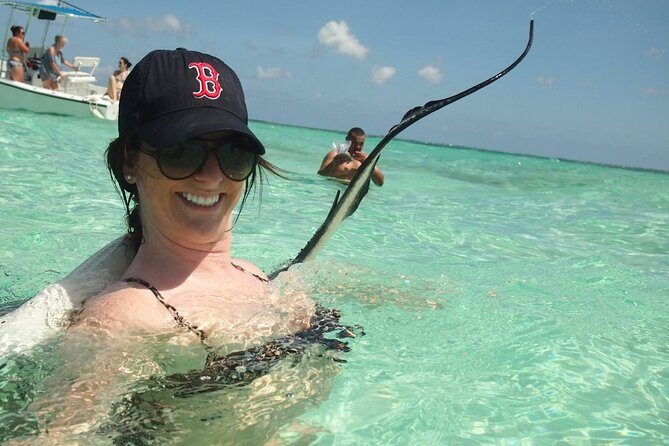 Stingray City Experience Plus Two Snorkeling Stops on Grand Cayman - What the three-hour schedule feels like